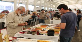 Antika Meraklıları Bu Pazara Akın Ediyor