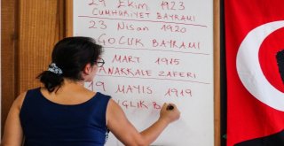 Californiadaki Türk Okulları Açılmaya Başladı