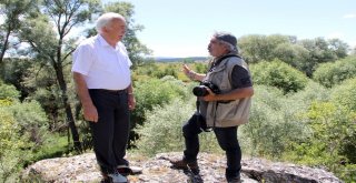 (Özel) Okuldan Mezun Olanlar, 100 Yıldır Mezuniyetlerini Bu Kayaya Yazıyor