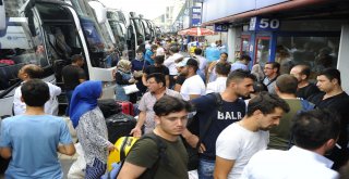 İstanbul Otogarında Bayram Yoğunluğu