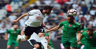 Spor Toto Süper Lig: Beşiktaş: 0 - Akhisarspor: 0 (Maç Devam Ediyor)