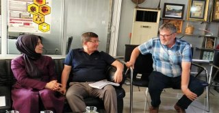 Davutoğlu, Kaşif Durukanı Ziyaret Etti