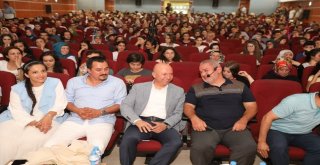 Başkan Çolakbayrakdar, “Öğrencilerimize Rehberlik Edeceğiz”