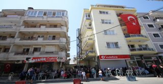 Çarptığı Köpeğe Yardım Etmek İsteyen Genç Asteğmene Hüzünlü Veda