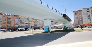 Elazığın Tarihi, Köprülü Kavşağın Ayaklarında Sergileniyor