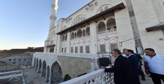 Diyanet İşleri Başkanı Erbaş, Çamlıca Camiiyi Ziyaret Etti