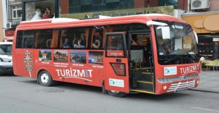 Kırmızı Otobüs İzmiti Tanıtıyor