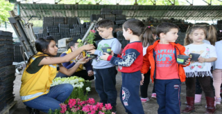 Çocuklardan Büyükşehir Fidanlığına Ziyaret