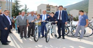 Akşehir Belediyesinden Namaza Giden 1120 Çocuğa Bisiklet