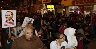 Zonguldakta Fener Alayı Yürüyüşü Düzenlendi