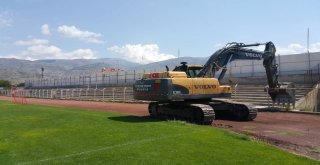 Erzincan 13 Şubat Şehir Stadı Yıkılıyor