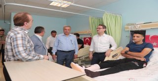 İsrailin Saldırılarında Yaralanan Filistinliler Başakşehirde Tedavi Görüyor