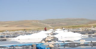 Aktuzlada Günde 120 Ton Tuz Üretiliyor