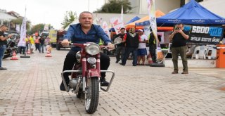 Başkan Böcek, Hobi Festte Off-Road Yaptı..