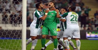 Bursaspor Puanları Bir Bir Alıyor