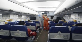 (Özel)Thy Kabin Memurlarına Havuzda Eğitim