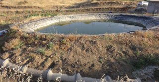 Gercüşte Köylüler Hibe Desteği Sayesinde Sulama Göleti Yaptı