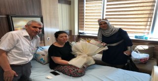 Aile Ve Sosyal Politikalardan Doğum Yapan Şehit Eşine Ziyaret