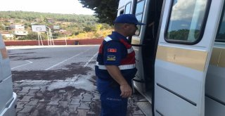 Kulada Jandarmadan Okul Servislerine Sıkı Denetim