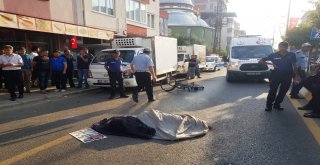 Dikkatsizce Açılan Kapı Bayan Sağlıkçıyı Hayattan Kopardı