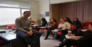 Türk Öğrenciler Üniversite İçin İtalyayı Tercih Ediyor