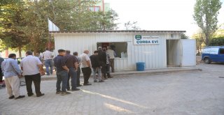 Çorba İkramı Vatandaşı Memnun Ediyor