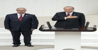 Cumhurbaşkanı Erdoğan Tbmmde Yemin Etti