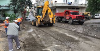 Başkan Yılmaz: “Yağışlar Sonrası İmkanlarımızı Seferber Ettik”