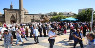 Melikgazi Belediyesinden 6 Bin Kişilik Aşure İkramı