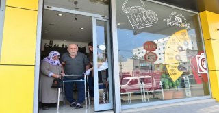 İkinci Baharlarını Yıldırımda Yaşadılar