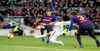 El Clasicoda Messi Yoksa, Suarez Var