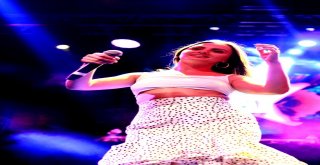Dünya Starı Alexandra Standan Çanakkalede Muhteşem Konser