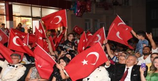 Zafer Mahallesinde Coşkulu Zafer Bayramı Kutlaması