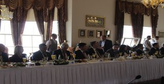Başkan Uysal, İstanbulda Görev Yapan Başkonsoloslarla Bir Araya Geldi