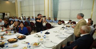 Yeşilyurtta Zabıtalar Kıyafetlerini Kendileri Alacak