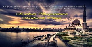 Kaymakam Alibeyoğlu Mehmetçikle Bayramlaştı