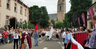 Hessendeki Kültür Festivaline Osmangazi Halk Dansları Renk Kattı