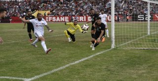 Tff 2. Lig, Utaş Uşakspor:0 - Amed Sportif Faaliyetler:0