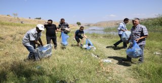 Turizm Alanı Tabiat Parkında Çöp Topladılar