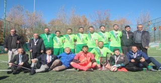 Görme Engelliler Spor Kulübü 6Ncı Kez Kupa Kaldırdı