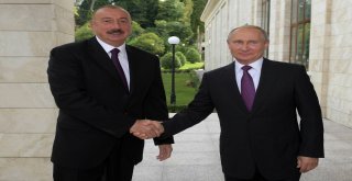 Azerbaycan Cumhurbaşkanı Aliyev, Rusya Devlet Başkanı Putin İle Soçide Görüştü