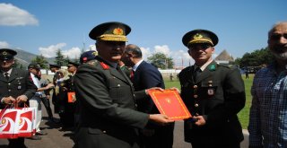 Komando Teğmenler Brövelerini Aldı