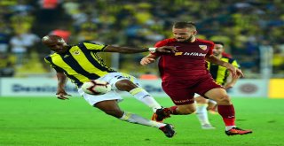 Spor Toto Süper Lig: Fenerbahçe: 1 - Kayserispor: 0 (İlk Yarı)