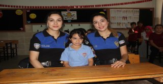 Babası Şehit Olduğunda 3 Aylık Olan Zeynep Okula Başladı