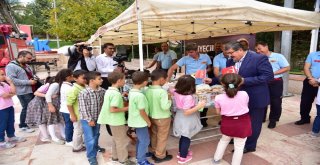 İtfaiyecilik Haftasınde Bilgilendirme Stardı