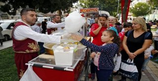 Cumhuriyet Coşkusu Mahallelerden Başladı