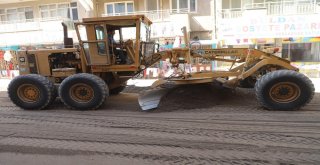 Turgutlunun Cumhuriyet Caddesi 2. Etabında Çalışmalar Başladı