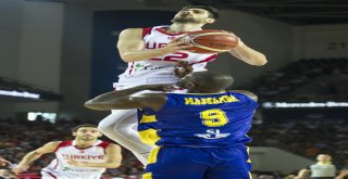 2019 Fıba Basketbol Dünya Kupası Elemeleri: Türkiye: 77 - İsveç: 52