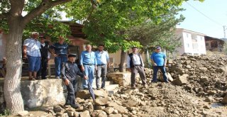 Erzurumda Sel Ulaşımı Aksattı