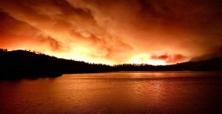 Kaliforniyada Devam Eden Yangınlar Söndürülemiyor